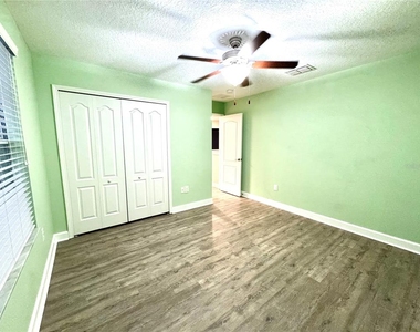 11523 Peru Springs Place - Photo Thumbnail 42