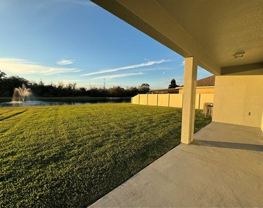 11523 Peru Springs Place - Photo Thumbnail 16