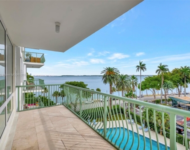 1408 Brickell Bay Dr - Photo Thumbnail 18