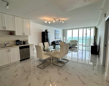 5601 Collins Ave - Photo Thumbnail 4