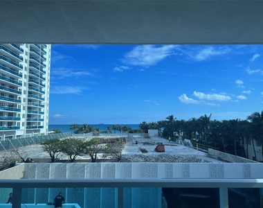 2301 Collins Ave - Photo Thumbnail 37