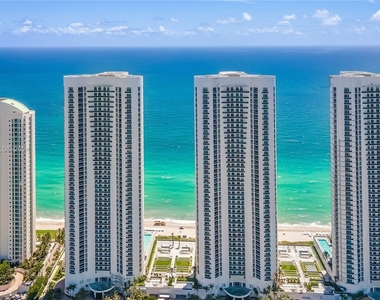 15901 Collins Ave (avail 5/1-11/15) - Photo Thumbnail 0