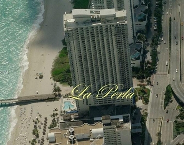 16699 Collins Ave - Photo Thumbnail 19