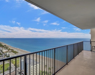 2201 S Ocean Dr - Photo Thumbnail 1