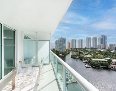 400 Sunny Isles Blvd - Photo Thumbnail 0