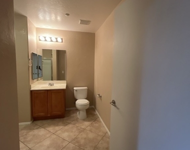 6630 Flaminian Lane - Photo Thumbnail 27