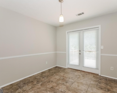 6208 Saint Charles Court - Photo Thumbnail 4