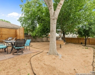 655 Rattler Bluff - Photo Thumbnail 23