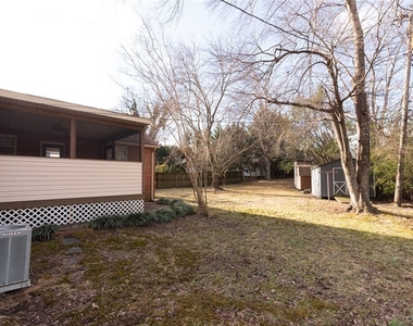 8901 Mapleton Road - Photo Thumbnail 22