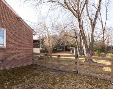 8901 Mapleton Road - Photo Thumbnail 21