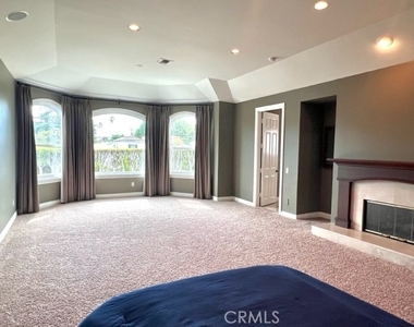 209 S Carmelina Avenue - Photo Thumbnail 26