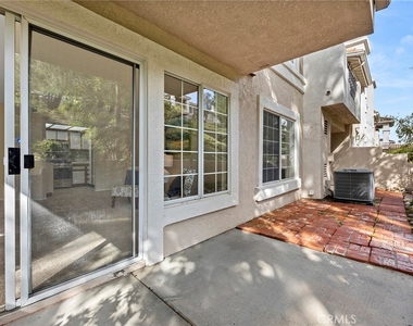 1094 S Sundance Drive - Photo Thumbnail 22