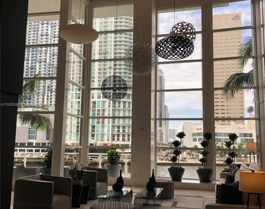 901 Brickell Key Blvd - Photo Thumbnail 3