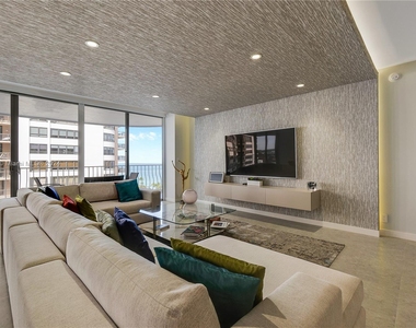 10155 Collins Ave - Photo Thumbnail 3