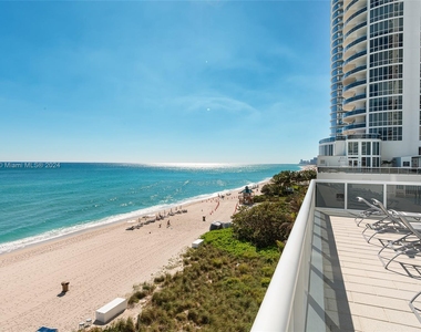 15901 Collins Ave - Photo Thumbnail 32