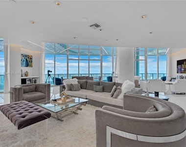 900 Biscayne Blvd - Photo Thumbnail 8