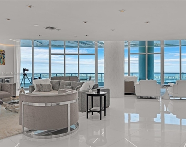 900 Biscayne Blvd - Photo Thumbnail 7