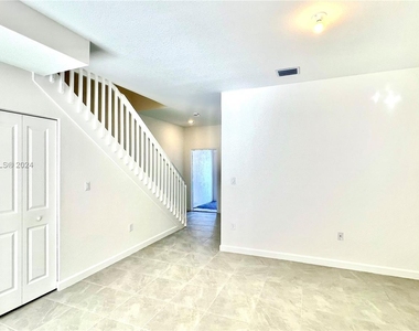 23355 Sw 128th Ave - Photo Thumbnail 8