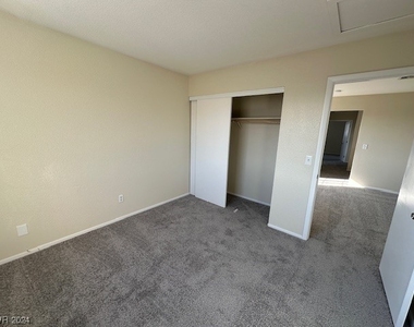 3903 Eblick Wash Drive - Photo Thumbnail 13