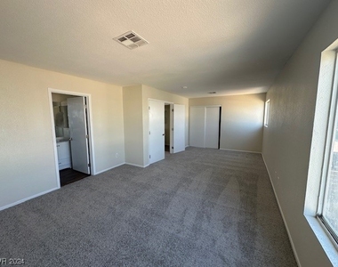 3903 Eblick Wash Drive - Photo Thumbnail 22