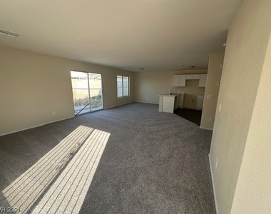 3903 Eblick Wash Drive - Photo Thumbnail 1