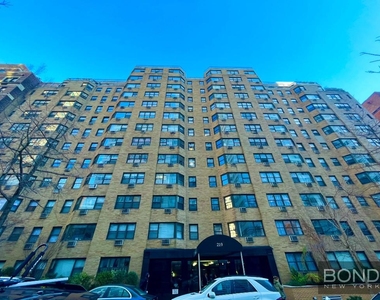 219 East 69th Street - Photo Thumbnail 0