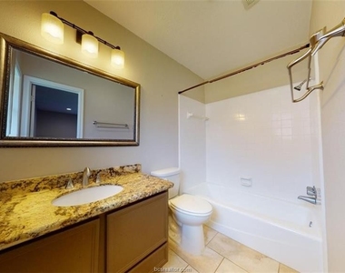 1108 Hawk Tree Drive - Photo Thumbnail 22