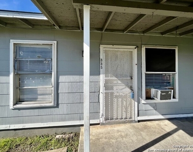 335 Tarasco St - Photo Thumbnail 16