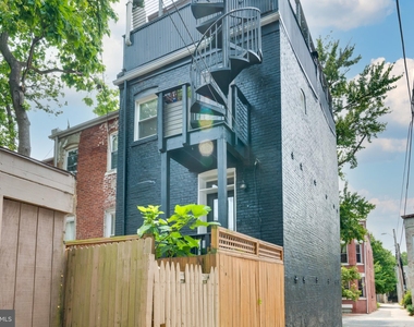 409 Warner Street Nw - Photo Thumbnail 18