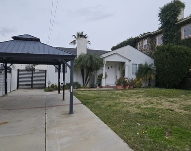 5416 Tampa Ave - Photo Thumbnail 1