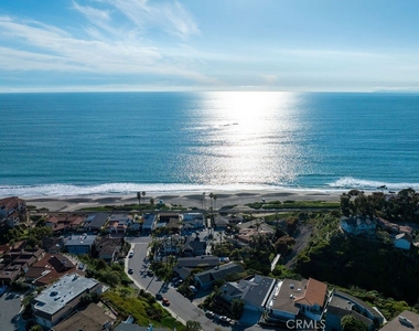 510 Avenida La Costa - Photo Thumbnail 38