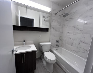 West 53rd Street - Photo Thumbnail 9