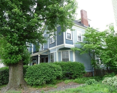 46 Waverly St. - Photo Thumbnail 8