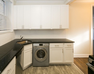 1132 Maple, Unit 8 - Photo Thumbnail 2