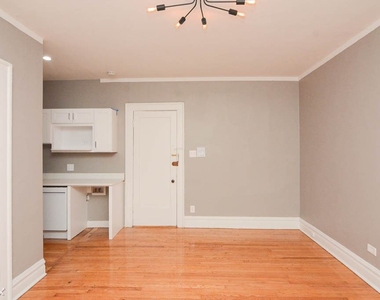 441 W. Melrose, Unit B-4 - Photo Thumbnail 10