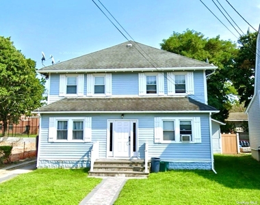 38 Carpenter Avenue - Photo Thumbnail 0