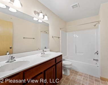 2862-2864-2866-2868 Pleasant View Rd - Photo Thumbnail 9