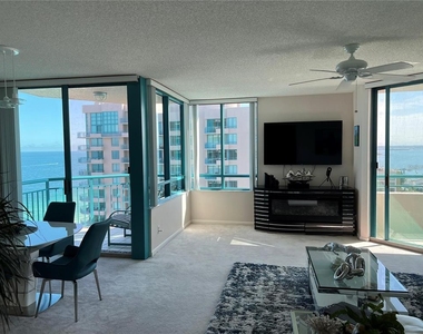 1540 Gulf Boulevard - Photo Thumbnail 5