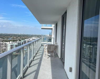 4010 S Ocean Dr - Photo Thumbnail 19