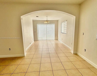 13520 Sw 255th Ter - Photo Thumbnail 1