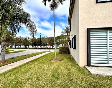 13520 Sw 255th Ter - Photo Thumbnail 13