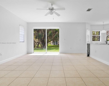 13520 Sw 255th Ter - Photo Thumbnail 15