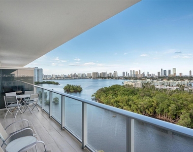 16385 Biscayne Blvd - Photo Thumbnail 9