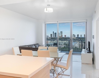 16385 Biscayne Blvd - Photo Thumbnail 6