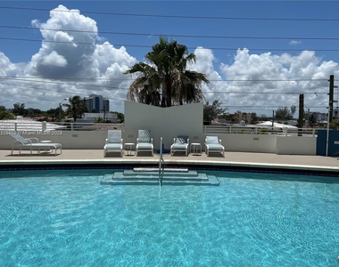 7600 Collins Ave - Photo Thumbnail 39