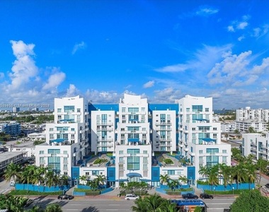 7600 Collins Ave - Photo Thumbnail 34