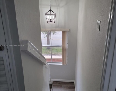 2603 Sw 121st Ter - Photo Thumbnail 10