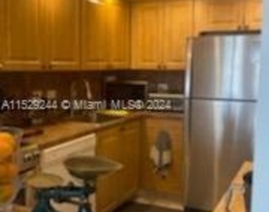 20505 E Country Club Dr - Photo Thumbnail 25