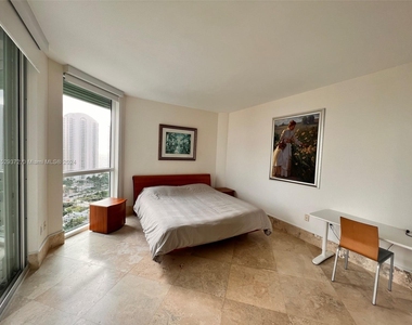 16500 Collins Ave - Photo Thumbnail 27