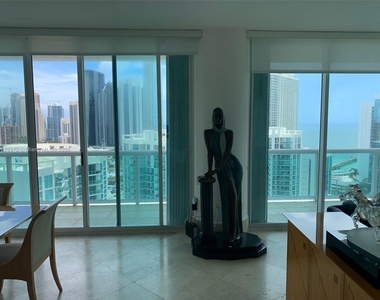 16500 Collins Ave - Photo Thumbnail 14